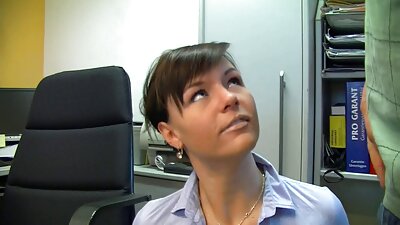สุภาพบุรุษเซ็กซี่อย่างต่อเนื่อง fucks หมาในตูด. วีดีโอ หนัง โป