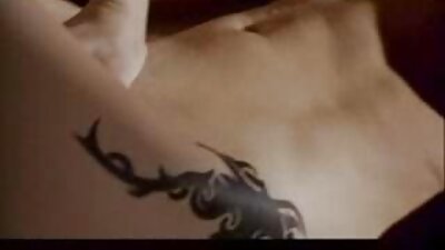สูบขึ้นผู้ชายตัวพิมพ์ใหญ่ตูดของที่รักของเขา ดู วีดีโอ หนัง xxx .