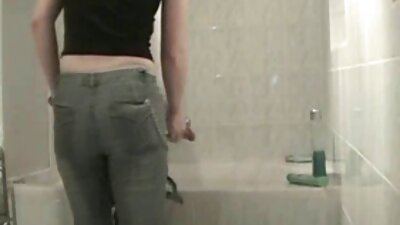 สาวงามผมแดงนั่งลงบนท่อนควยของนาย ดู วีดีโอ โป้